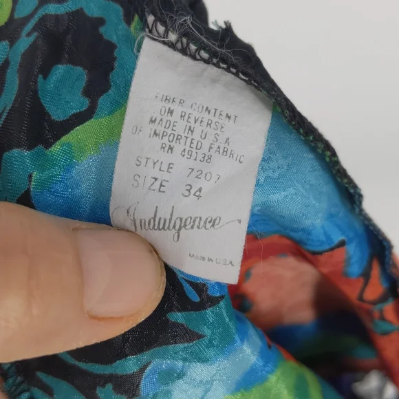 VTG 90s Indulgence Shiny Satin Jewel Toned Floral Camisole Size 34 Made in USA - Picture 6 of 7